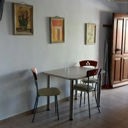 Stella Maisonettes Ammouliani